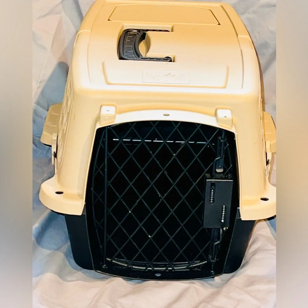 Small dog crate
